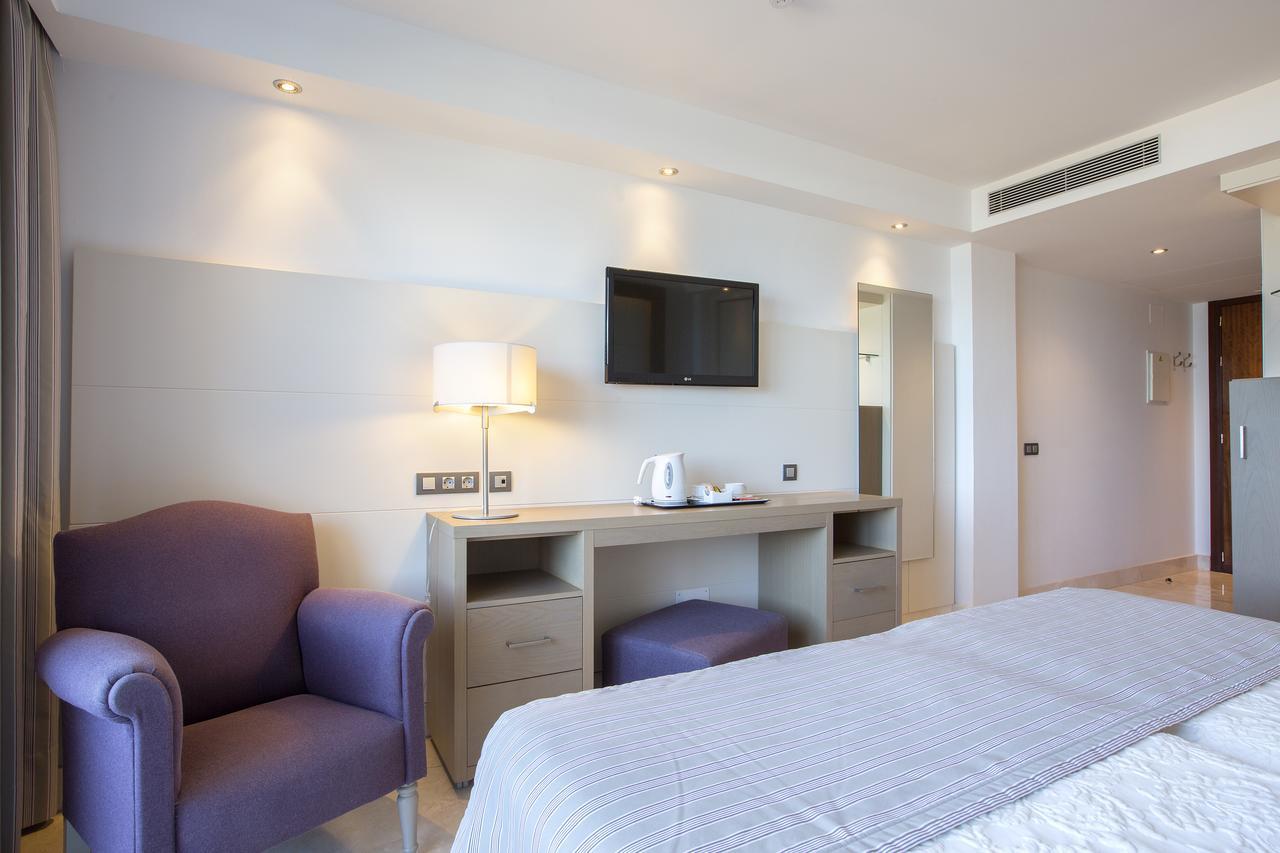 Hipotels Playa La Barrosa - Adults Only Чиклана-де-ла-Фронтера Екстер'єр фото
